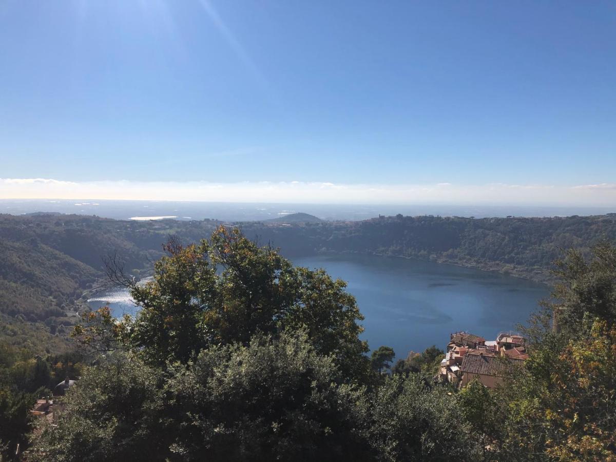 Isola Sul Lago Villa Nemi Buitenkant foto